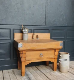 Pamono Vintage Art Deco Butcher Block Table, 1920s><noscript><img width=