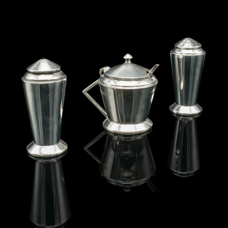Pamono Vintage Art Deco English Condiment Set in Silver, 1930s, Set of 3> Salt & Pepper Shakers