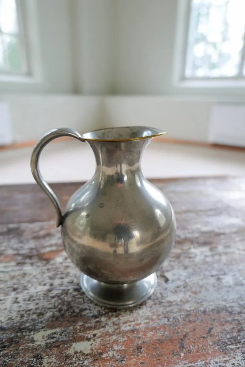 Pamono Vintage Art Deco Sculptural Vase, 1930s> Vases