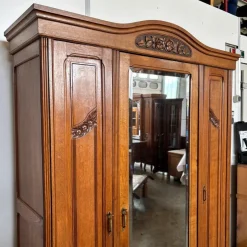 Pamono Vintage Art Nouveau Wardrobe in Oak, 1920><noscript><img width=