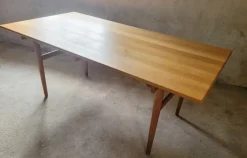 Pamono Vintage AT327 Dining Table in Oak by Hans J. Wegner for Andreas Tuck, 1967