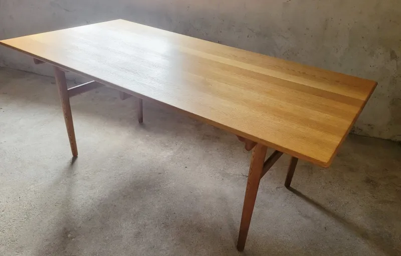 Pamono Vintage AT327 Dining Table in Oak by Hans J. Wegner for Andreas Tuck, 1967