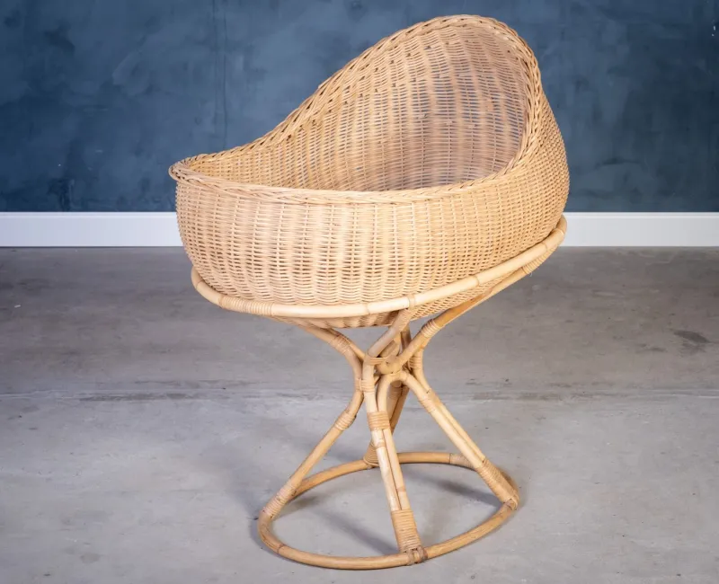 Pamono Vintage Baby Cradle by Elin & Jarl Heger, 1960s> Beds & Bedroom Sets
