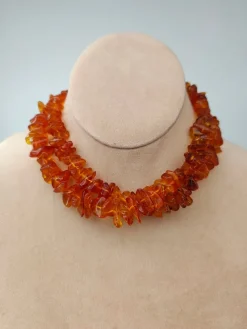Pamono Vintage Baltic Amber Necklace, Bracelet and Earrings, Set of 4> Necklaces