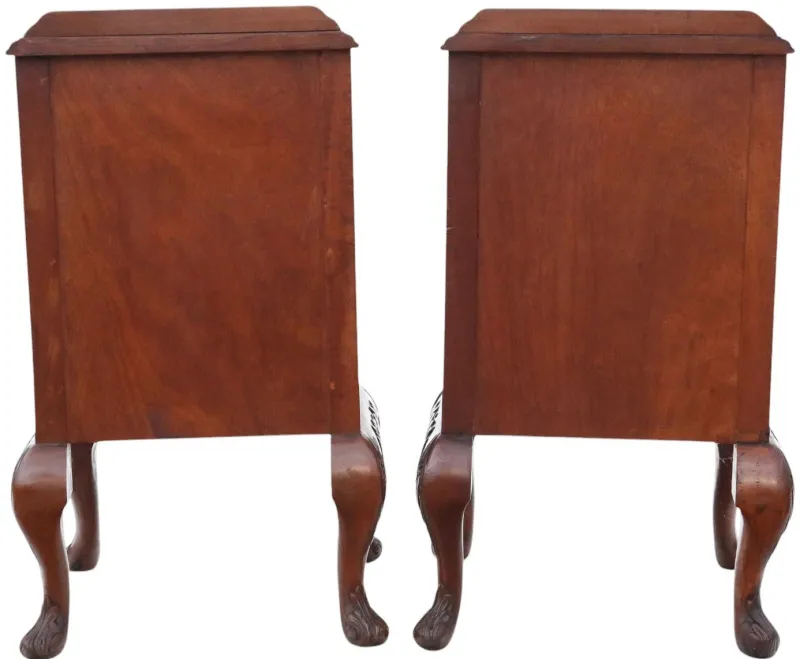 Pamono Vintage Bedside Tables in Burr Walnut, 1920, Set of 2> Nightstands