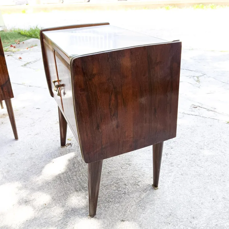 Pamono Vintage Bedside Tables with Glass Tops, Set of 2> Nightstands