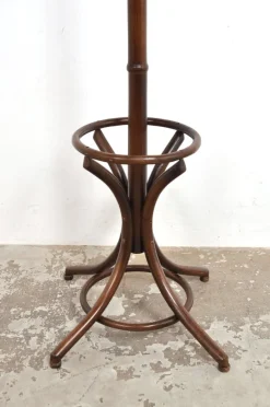 Pamono Vintage Beech Floor Coat Rack in Thonet Style, 1950s><noscript><img width=