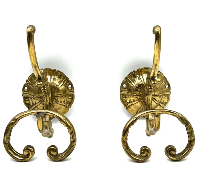 Pamono Vintage Brass Coat Hooks, Set of 2> Racks, Hooks & Valets