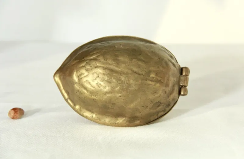 Pamono Vintage Brass Nutcracker, Italy, 1940s> Dinnerware Accessories