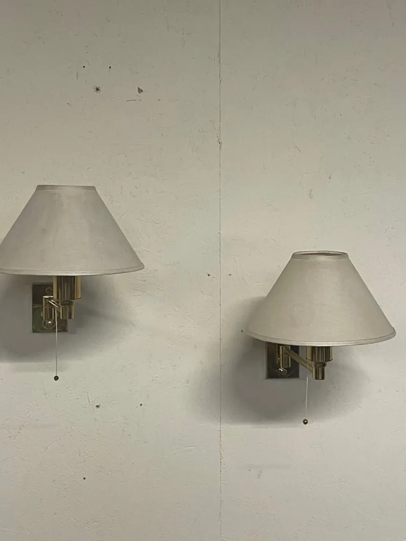 Pamono Vintage Brass Wall Lamps, 1970s, Set of 2> Wall Lights & Sconces