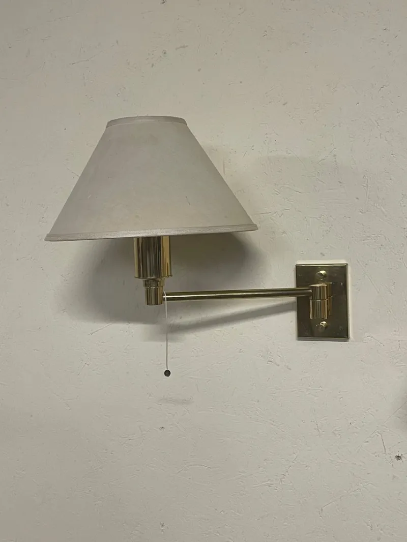 Pamono Vintage Brass Wall Lamps, 1970s, Set of 2> Wall Lights & Sconces