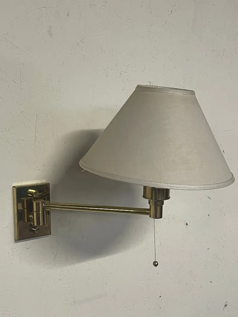 Pamono Vintage Brass Wall Lamps, 1970s, Set of 2> Wall Lights & Sconces