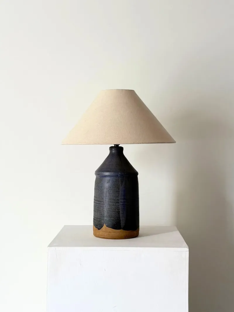 Pamono Vintage British Studio Pottery Lamp in Midnight Blue, 1950> Table Lamps
