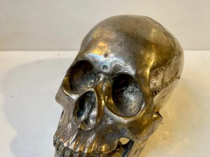 Pamono Vintage Bronze Sculpture Cast of a Human Skull, 1950s> Mid-Century