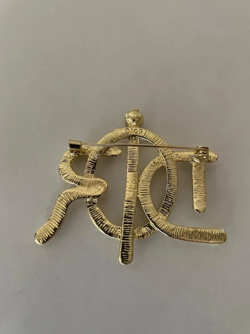 Pamono Vintage Brooch from Christian Dior, 1980s> Brooches