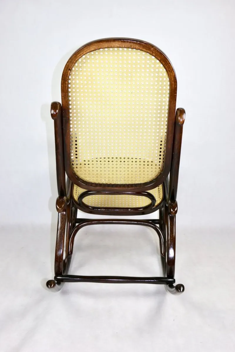 Pamono Vintage Brown Rocking Chair attributed to Michael Thonet> Rocking Chairs