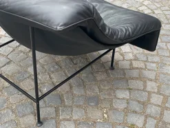 Sale Pamono Vintage Butterfly Black Leather Sofa and Lounge Chairs by Gerard Van Den Berg for Montis, 1980s, Set of 3