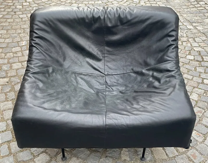 Sale Pamono Vintage Butterfly Black Leather Sofa and Lounge Chairs by Gerard Van Den Berg for Montis, 1980s, Set of 3