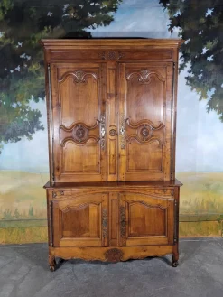Pamono Vintage Cabinet in Cherry Wood> Cabinets & Wardrobes