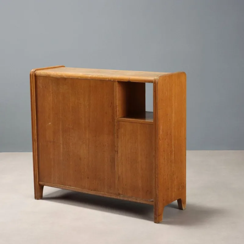 Pamono Vintage Cabinet in Oak Veneer, Italy, 1950s-1960s> Sideboards & Buffets