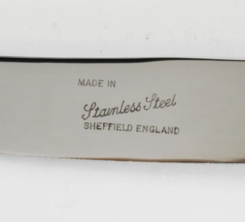 Pamono Vintage Canteen Silver-Plated Bead Pattern Cutlery Set, 20th Century, Set of 84> Cutlery & Serving Utensils