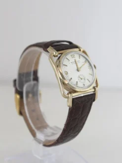 Hot Pamono Vintage Carrè Watch from Wittnauer, 1950