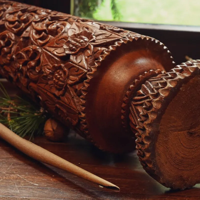 Best Pamono Vintage Carved Wooden Vase