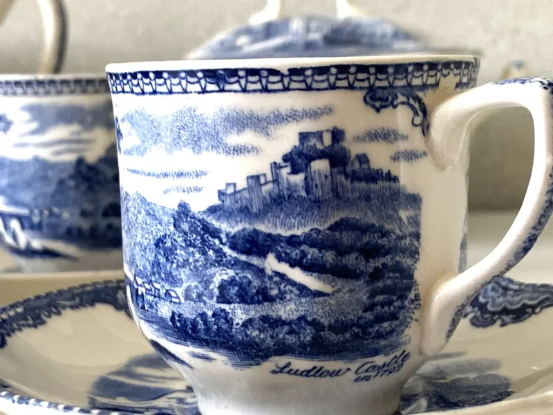 Pamono Vintage Castles Blue Edit Coffee Chocolate Tea Set from Johnson Brothers Bros, 1950s, Set of 15> Coffee & Tea Service