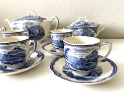 Pamono Vintage Castles Blue Edit Coffee Chocolate Tea Set from Johnson Brothers Bros, 1950s, Set of 15><noscript><img width=