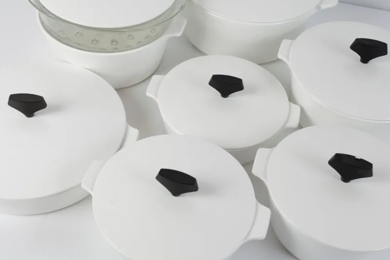 Pamono Vintage Ceramic Fire Resistant Pans from Pyroflam de Luxe, Set of 8> Dinnerware Accessories