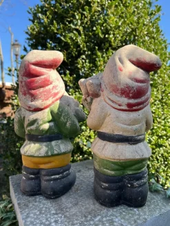 Pamono Vintage Ceramic Stone Garden Gnomes, France, 1950s, Set of 2><noscript><img width=