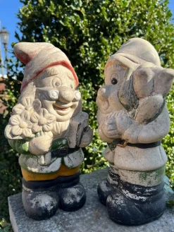 Pamono Vintage Ceramic Stone Garden Gnomes, France, 1950s, Set of 2><noscript><img width=