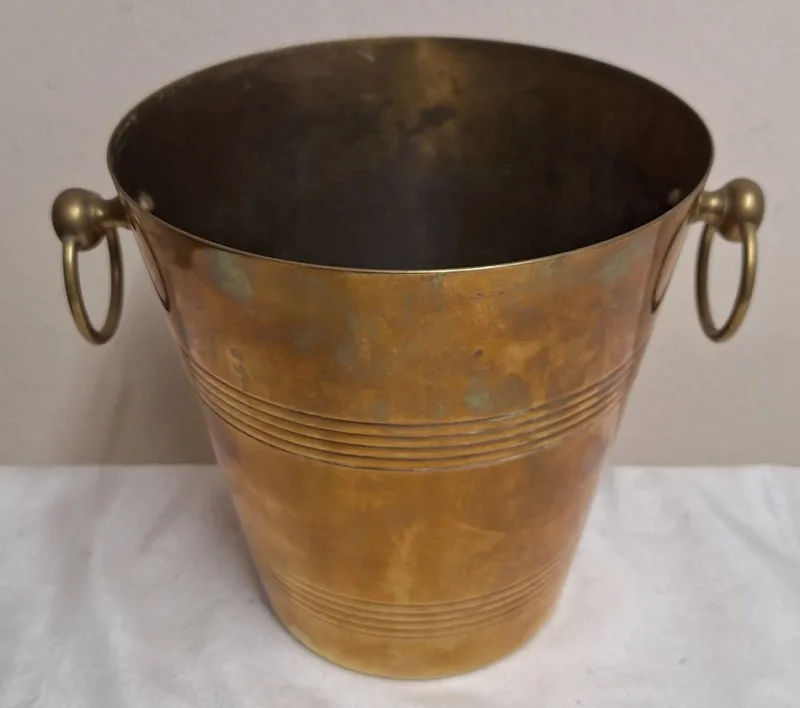 Pamono Vintage Champagne Cooler in Brass, 1960s> Ice Buckets & Wine Coolers