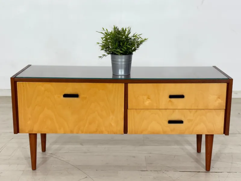 Pamono Vintage Chest of Drawers in Wood> Dressers, Commodes & Chests