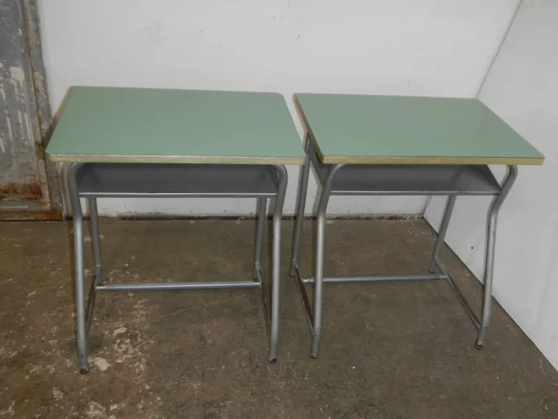 Hot Pamono Vintage Children's Table, 1970