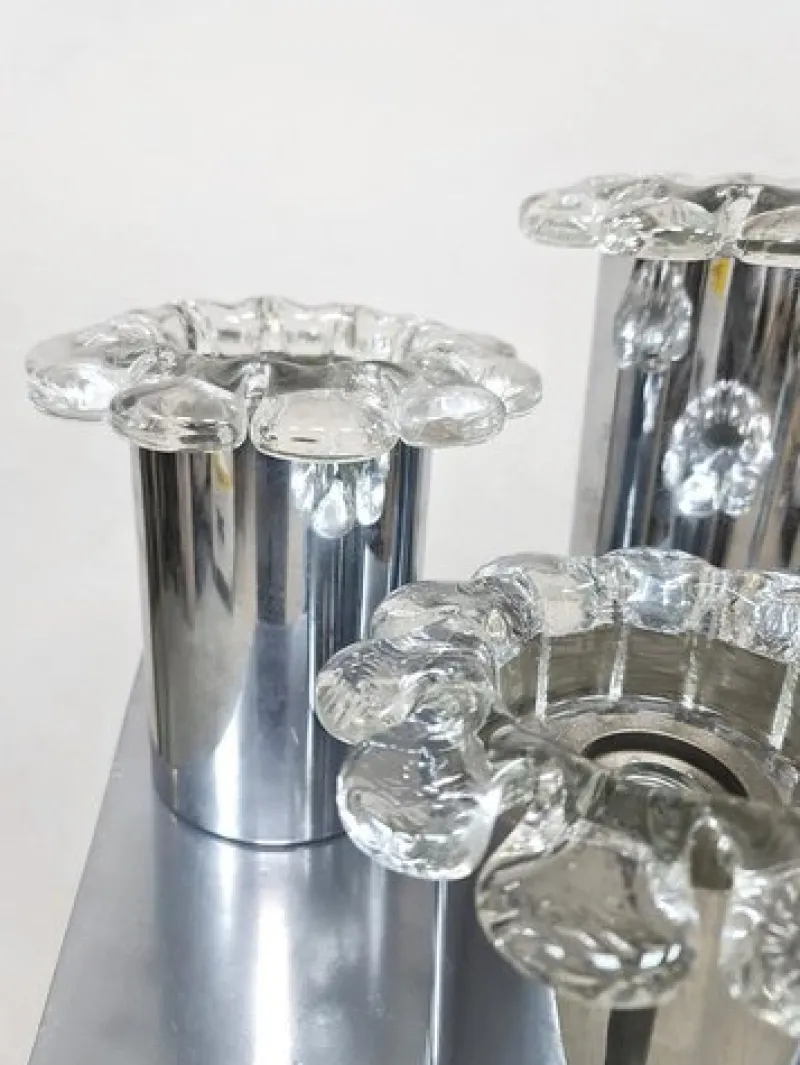Pamono Vintage Chrome and Glass Flower Wall Sconces, 1970s, Set of 3> Wall Lights & Sconces