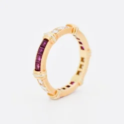 Pamono Vintage Contessa Wedding Ring in Yellow and White Gold, Diamonds, Rubies by Cartier, 1990s> Rings