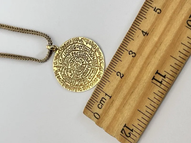 Pamono Vintage 9ct 375 Yellow Gold Ancient Greek Phaistos Disc Necklace> Necklaces