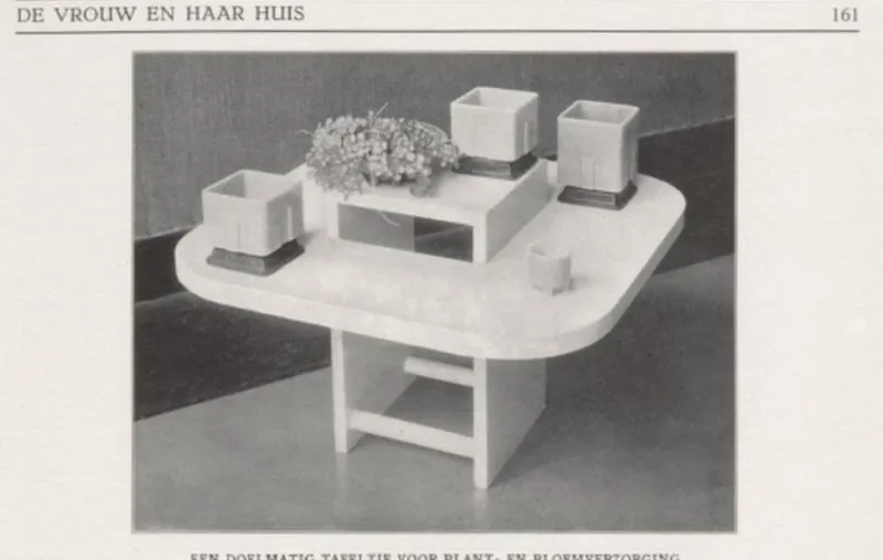 Pamono Vintage Cubic Flower Pots by A.D. Copier, 1920s, Set of 4> Planters And Jardiniere