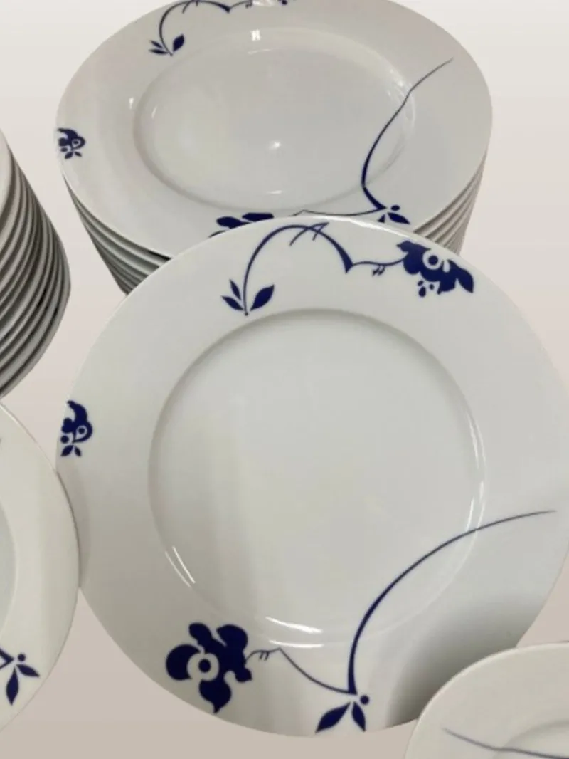 Pamono Vintage Czech Bohemia Glazed Porcelain Table Set, Czechoslovakia, 1980s, Set of 52> Serving Dishes