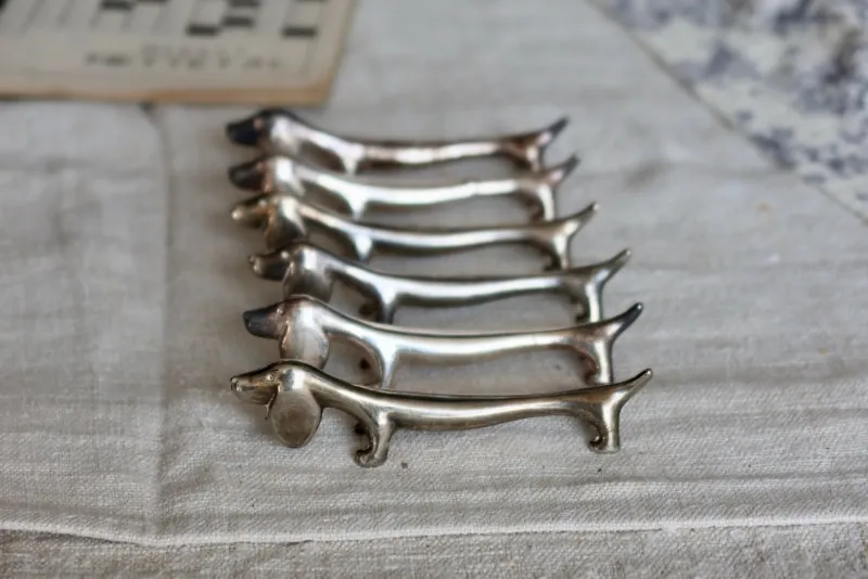 Discount Pamono Vintage Dachshund Knife Rests in Patinated Silver Metal, 1970s, Set of 6