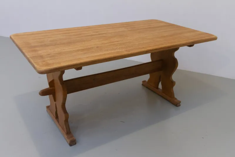 Pamono Vintage Danish Brutalist Oak Dining Table, 1960s> Dining Tables & Sets