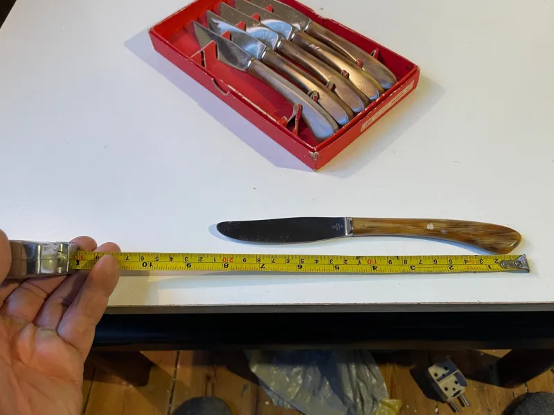 Pamono Vintage Danish Butter Knives by Jens Harald Quistgaard for Raadvad, 1950s, Set of 6> Cutlery & Serving Utensils