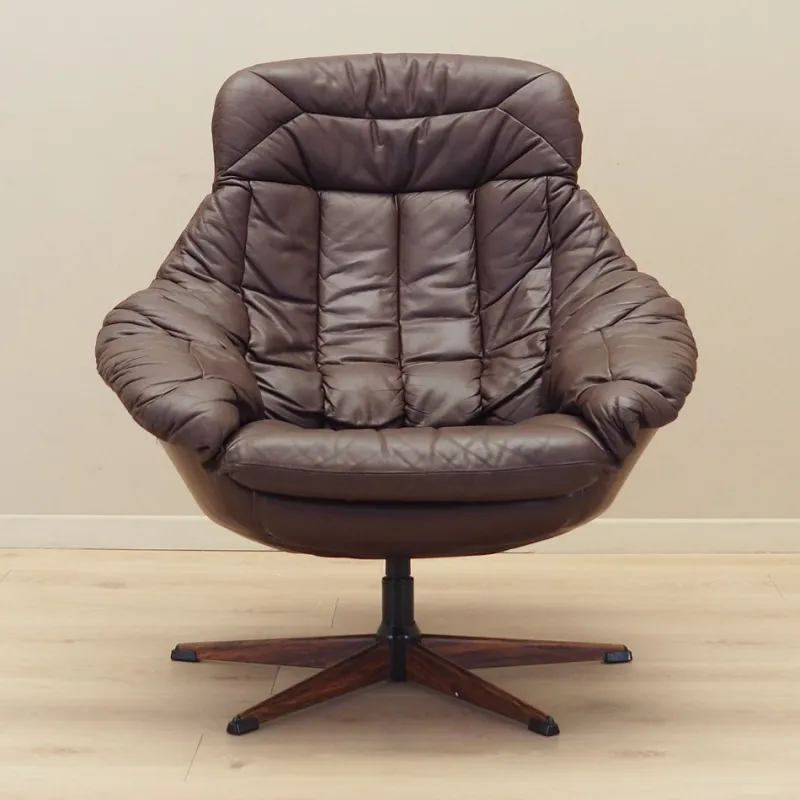 Outlet Pamono Vintage Danish Leather Swivel Chair by H.W. Klein for Bramin, 1960s