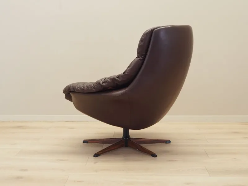 Outlet Pamono Vintage Danish Leather Swivel Chair by H.W. Klein for Bramin, 1960s