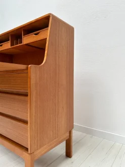 Pamono Vintage Danish Model 88 Secretary in Teak by Arne Wahl Iversen for Vinde Møbelfabrik, 1960s><noscript><img width=