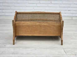 Pamono Vintage Danish Newspaper Holder in Oak and Furniture Mesh, 1970s><noscript><img width=