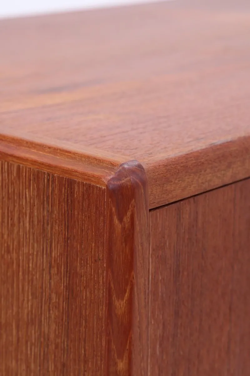Pamono Vintage Danish Teak Chest of Drawers, 1960s> Dressers, Commodes & Chests