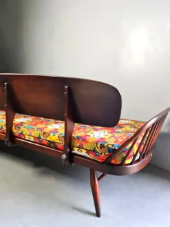Pamono Vintage Daybed Model 355 from Lucian Randolph Ercolani, 1960s><noscript><img width=