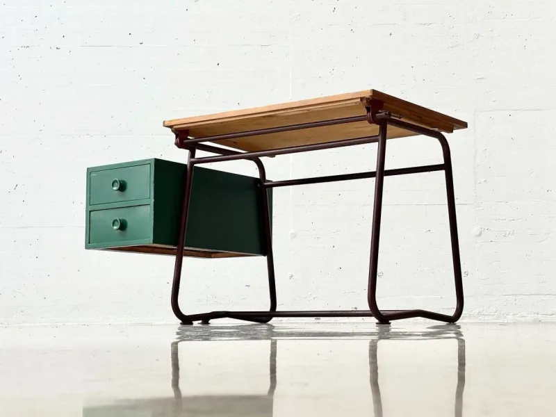 Pamono Vintage Desk by Willy Guhl for Bia, 1950s> Desks